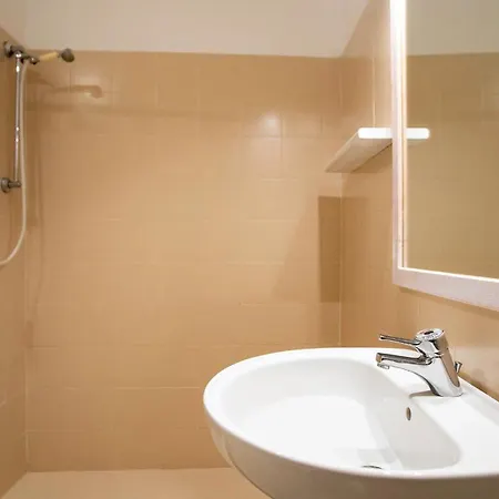 La Vela Due Unita Indipendenti Piscina Ad Uso Esclusivo Panorama 180gr Ferienhaus *